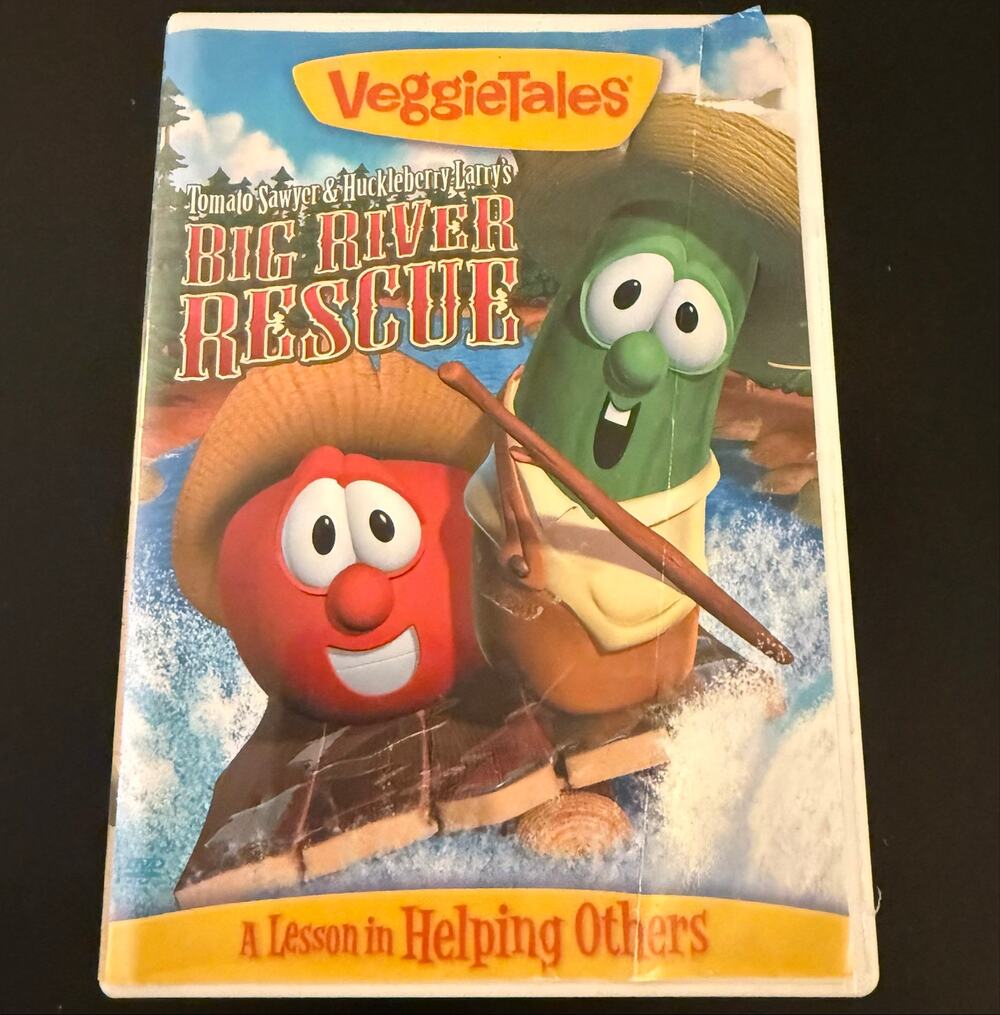 VeggieTales: Tomato Sawyer & Huckleberry Larry's Big River Rescue (DVD)